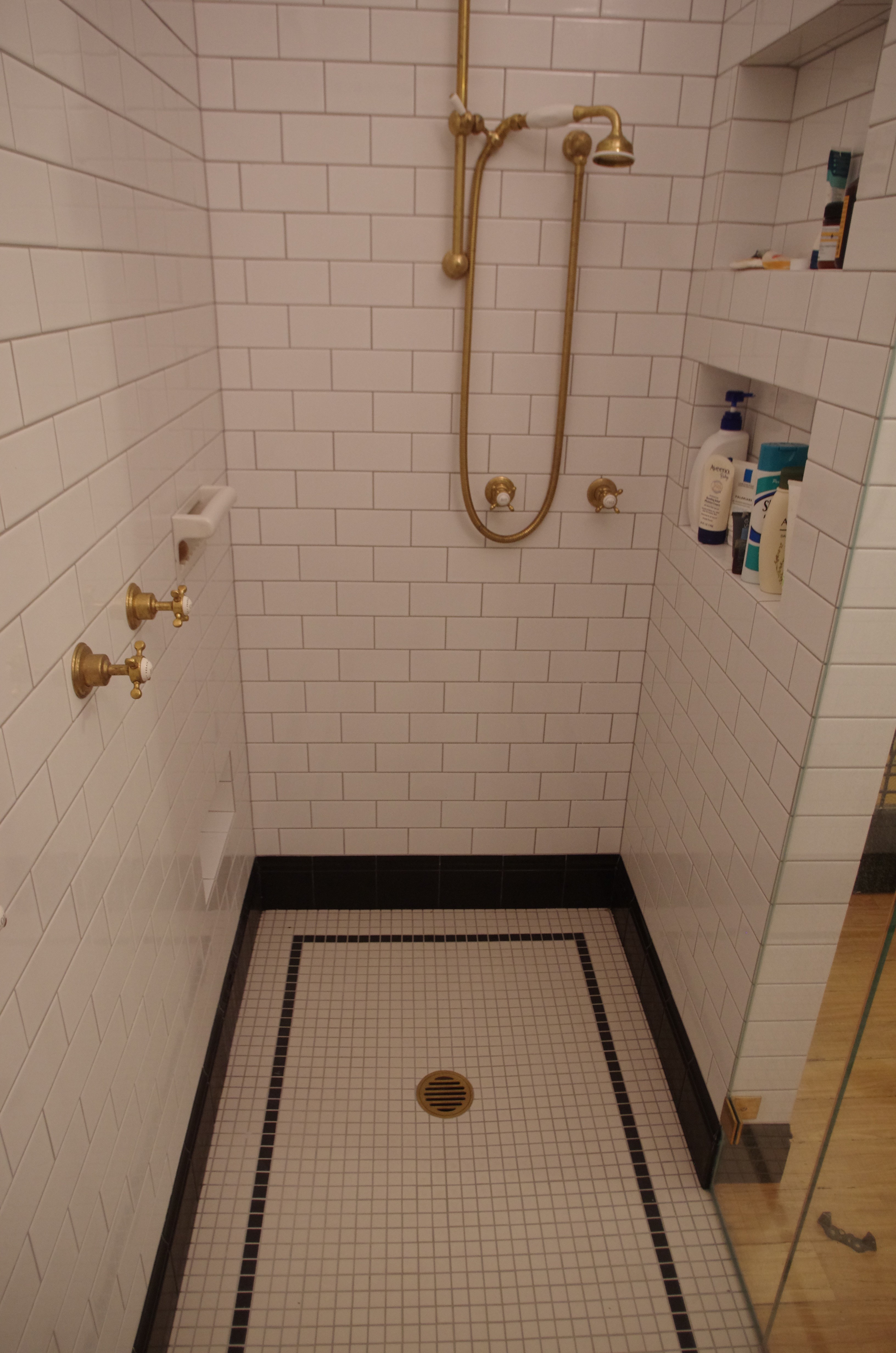 Bathroom Gallery 10 – Renditions Tiles