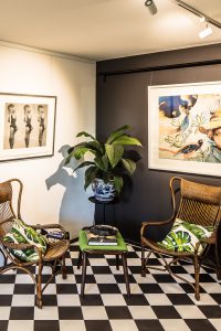 CHECKERBOARD PATTERN - 200X200 CARBON BLACK  SOFT WHITE